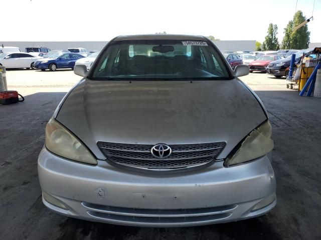 2004 Toyota Camry LE