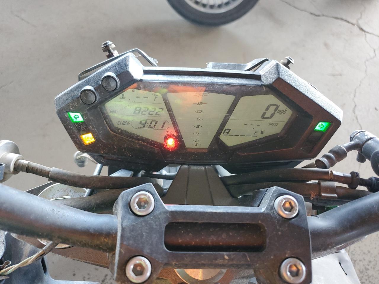 2016 Kawasaki ZR800 B