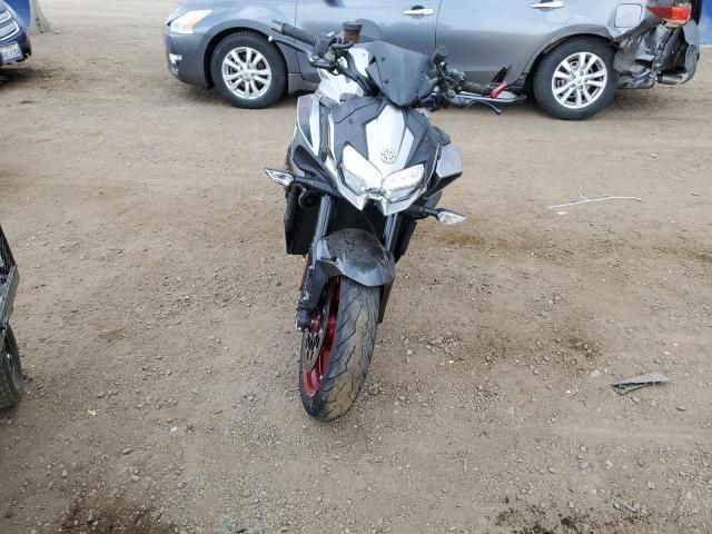 2023 Kawasaki ZR1000 K