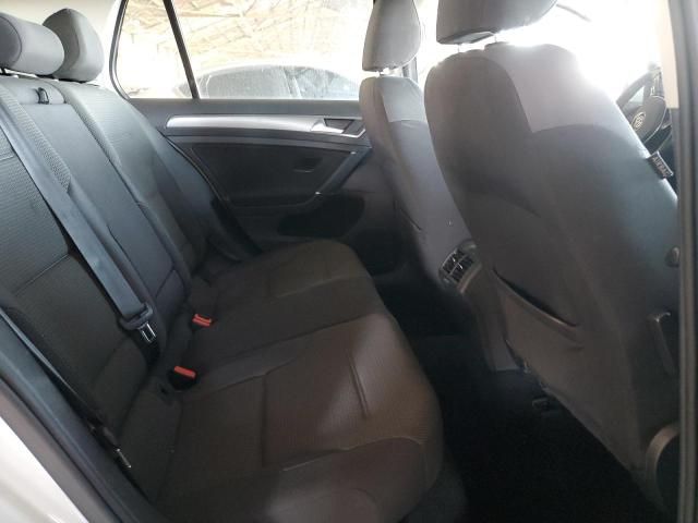 2016 Volkswagen Golf S/SE