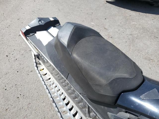 2009 Skidoo 2009 Skidoo Snowbmobil