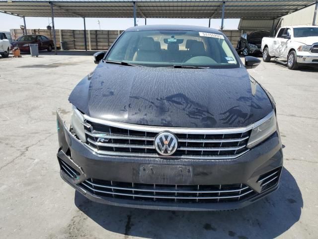 2018 Volkswagen Passat S