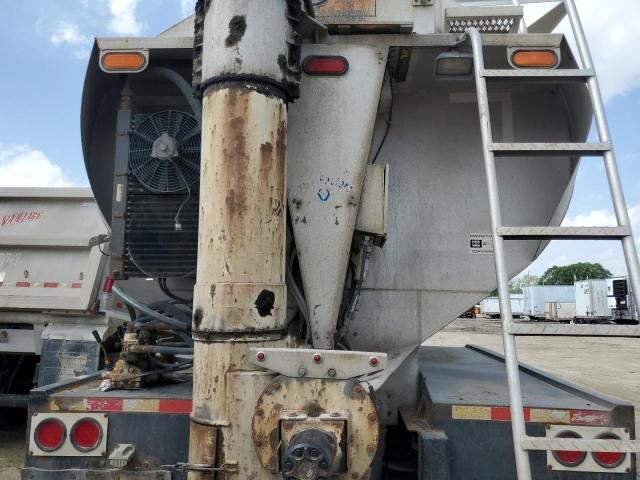 2010 Cei Pacer Feed Delivery Trailer