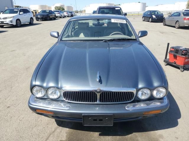 1998 Jaguar XJ8