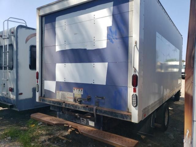 2016 Ford Econoline E350 Super Duty Cutaway Van