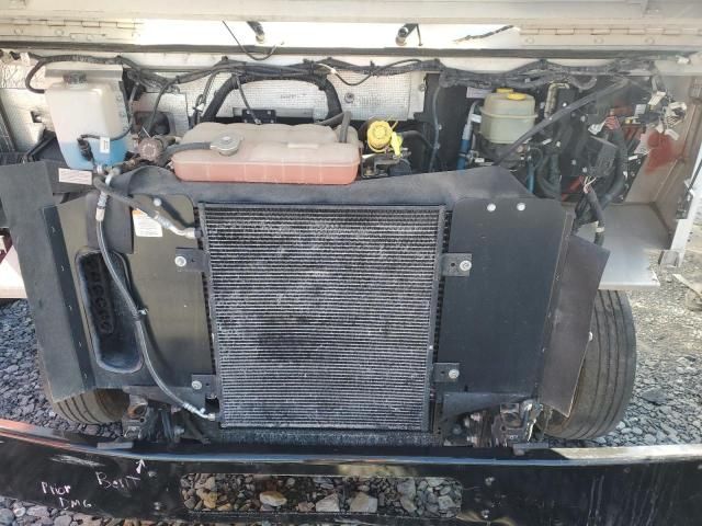 2022 Freightliner Chassis M Line WALK-IN Van