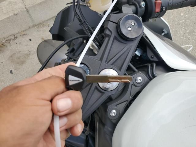 2025 Kawasaki ZX636 K
