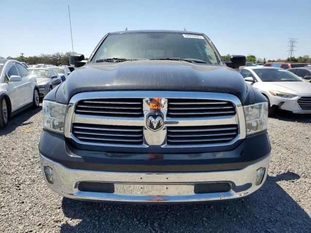 2015 Dodge RAM 1500 SLT