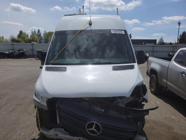 2021 Mercedes-Benz Sprinter 2500