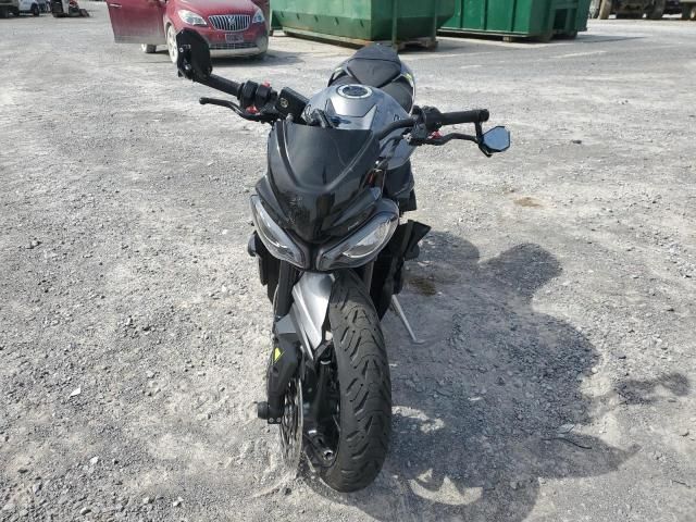 2024 Triumph Street Triple 765 R