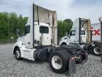 2015 Kenworth T680 Semi Truck