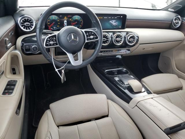 2020 Mercedes-Benz A 220