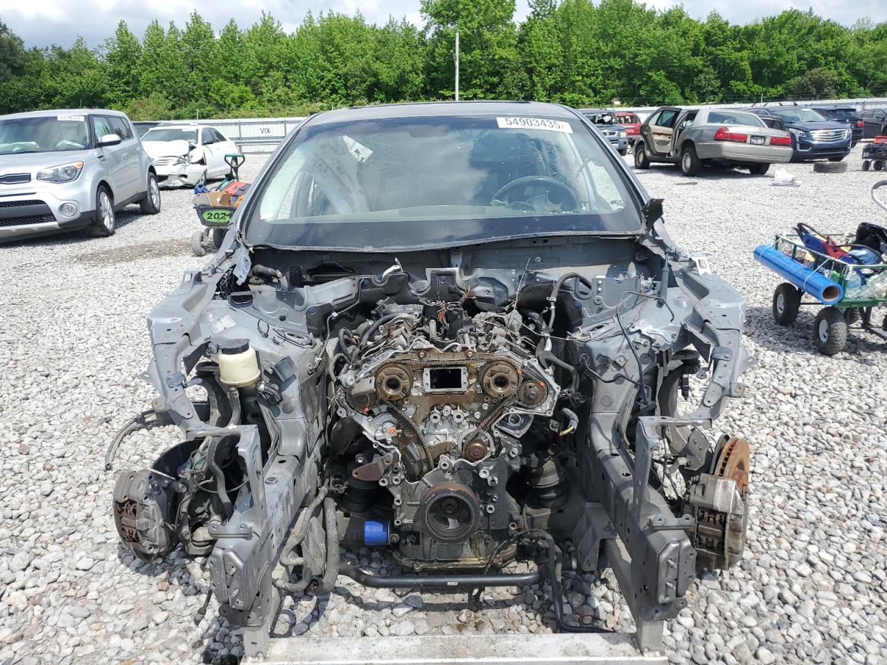 2011 Infinity M37