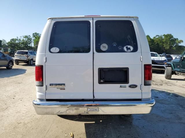 2013 Ford Econoline E350 Super Duty Wagon