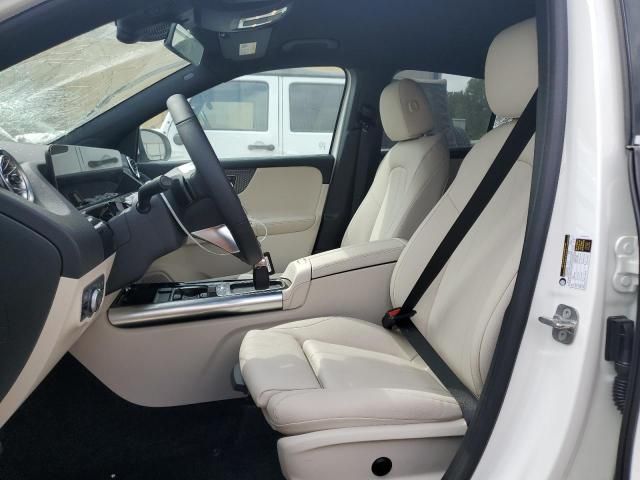 2025 Mercedes-Benz GLA 250