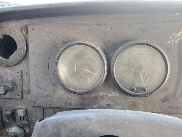 2005 Freightliner MT 55 Delivery Van