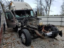 2015 Freightliner Cascadia Semi Truck en venta en Rogersville, MO
