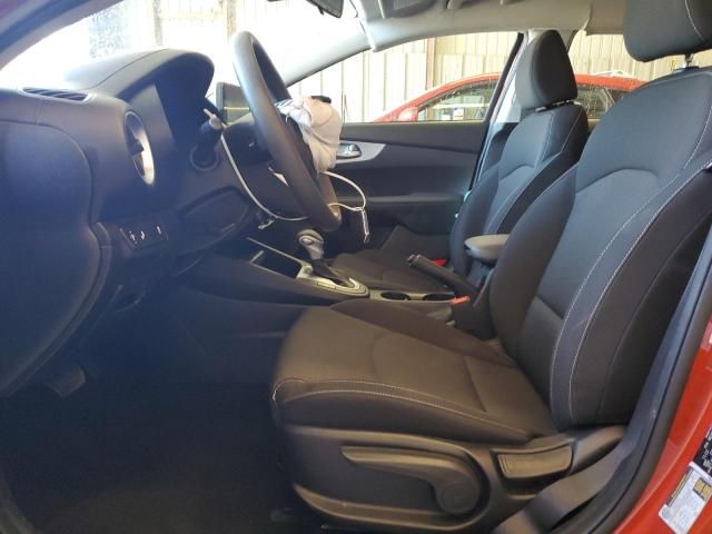 2023 KIA Forte LX