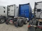 2015 Kenworth T680 Semi Truck