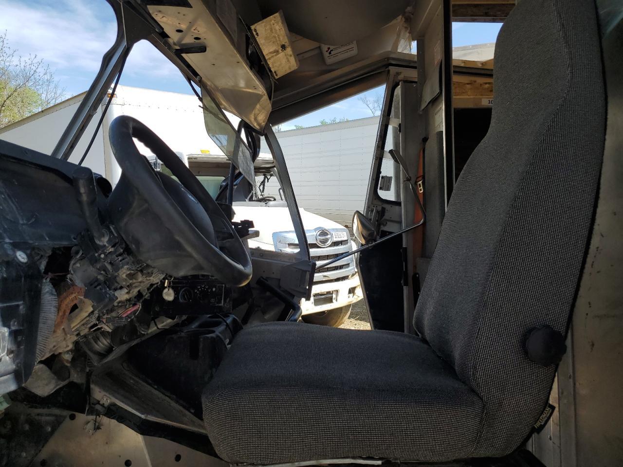 2021 Ford Econoline E450 Super Duty Commercial Stripped Chas