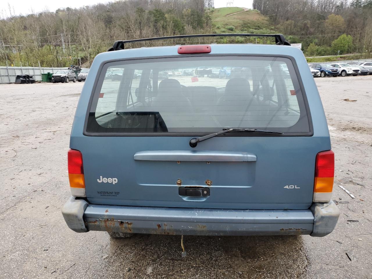 1999 Jeep Cherokee Sport