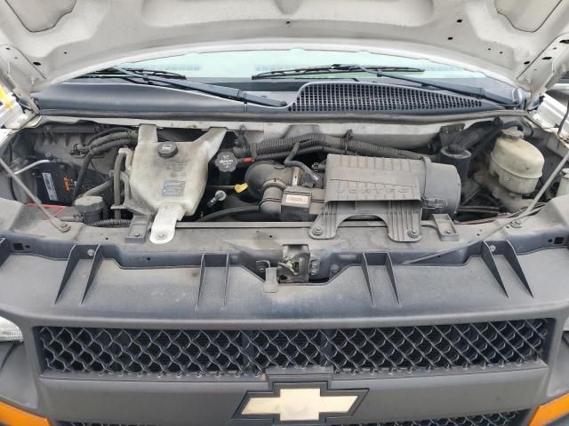 2013 Chevrolet Express G2500