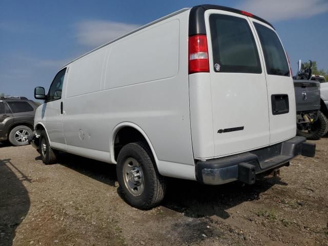 2021 Chevrolet Express G2500