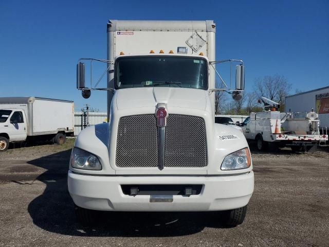 2016 Kenworth Construction T270