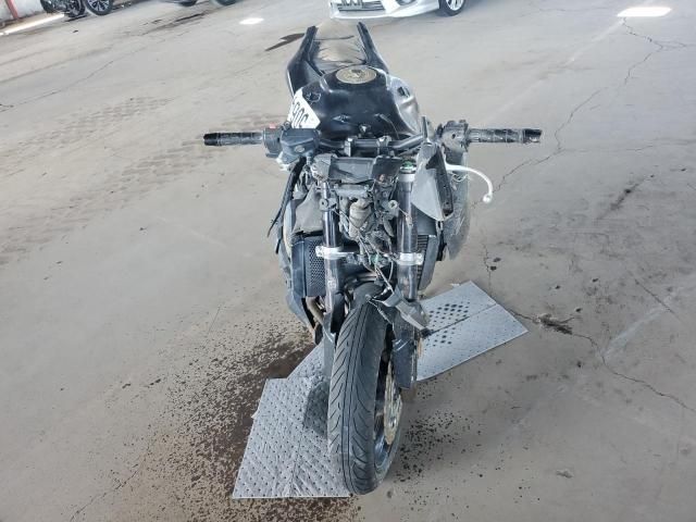 2016 Kawasaki ZR800 B