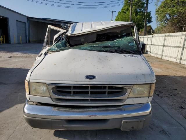 1999 Ford Econoline E350 Super Duty Wagon