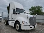 2014 Kenworth T680 Semi Truck