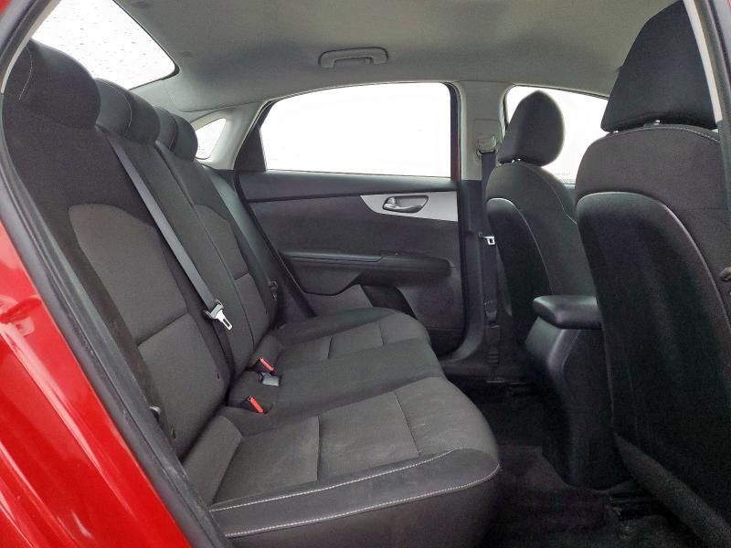 2023 KIA Forte LX