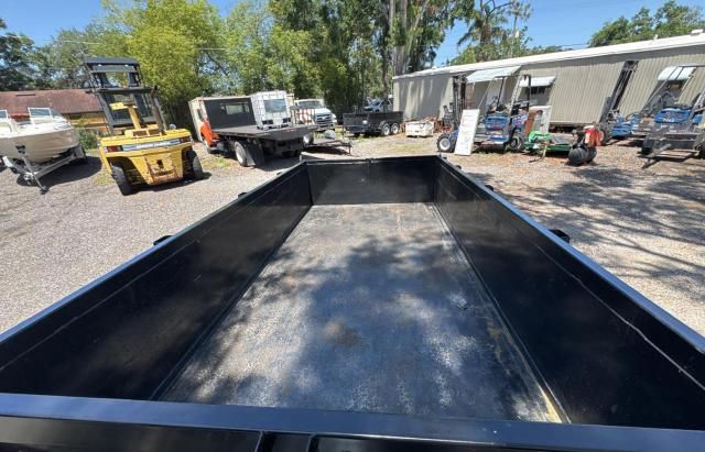 2022 Coverwagon Black Cove