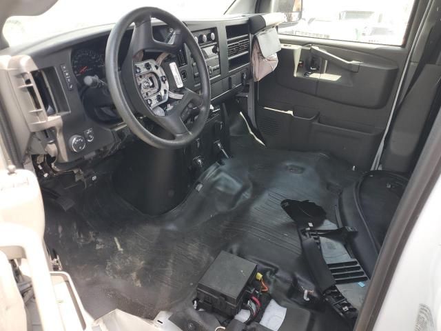 2024 Chevrolet Express G2500