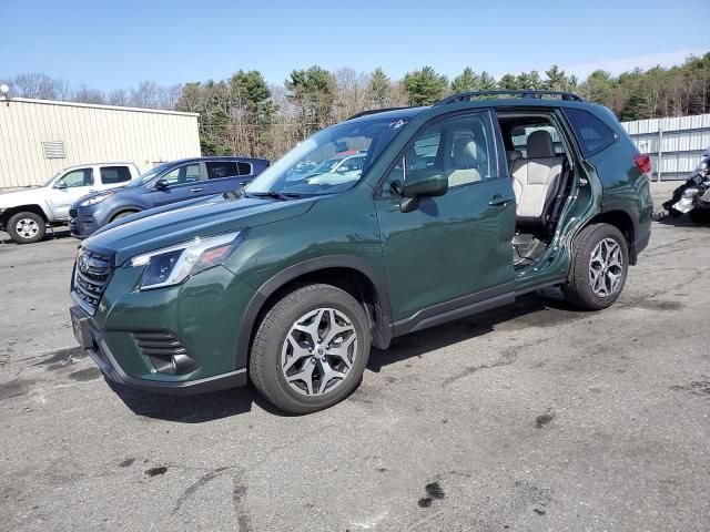 2023 Subaru Forester Premium