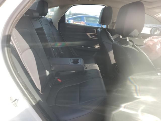 2016 Jaguar XF Premium
