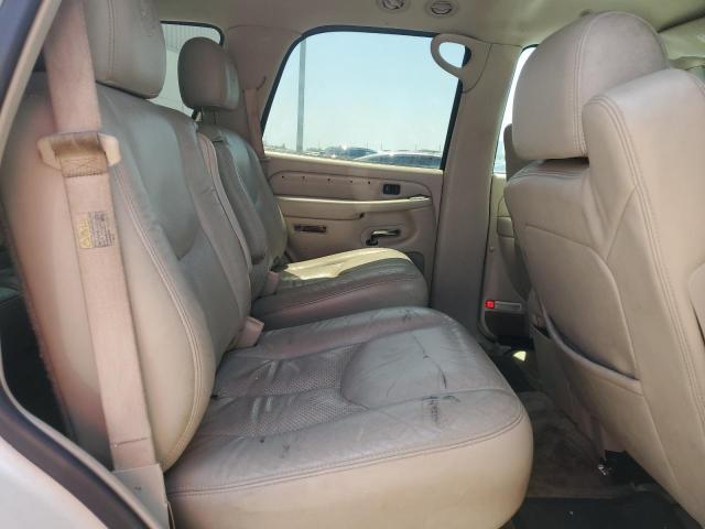 2004 Cadillac Escalade Luxury