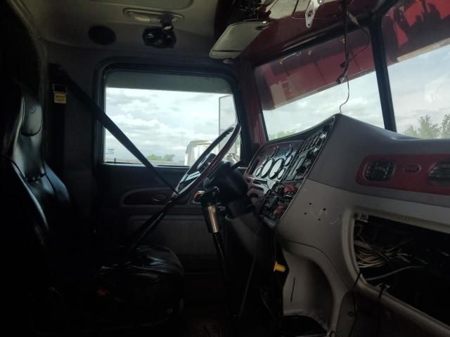 2007 Peterbilt 379 Semi Truck