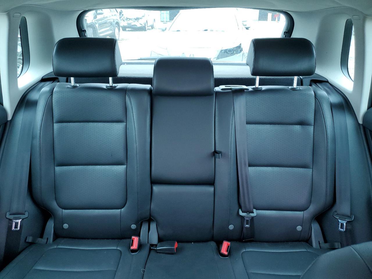 2011 Volkswagen Tiguan s