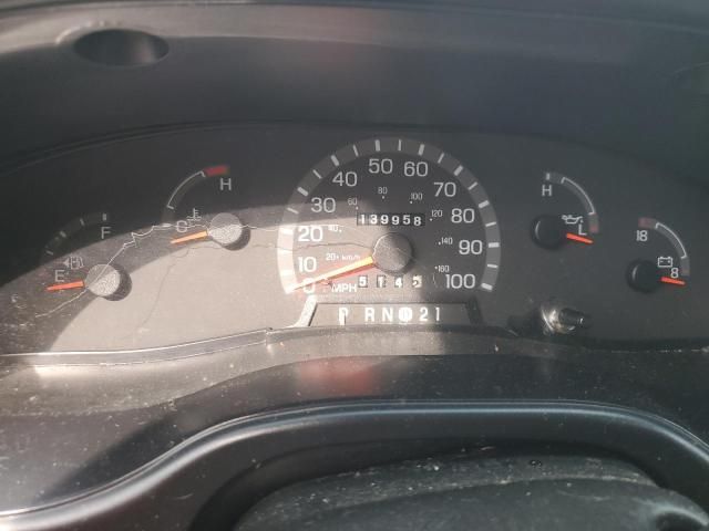 2002 Ford Econoline E350 Super Duty Wagon