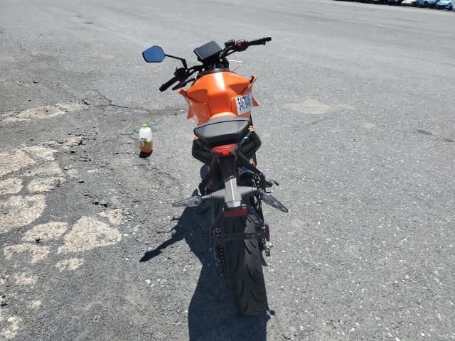 2024 KTM 390 Duke