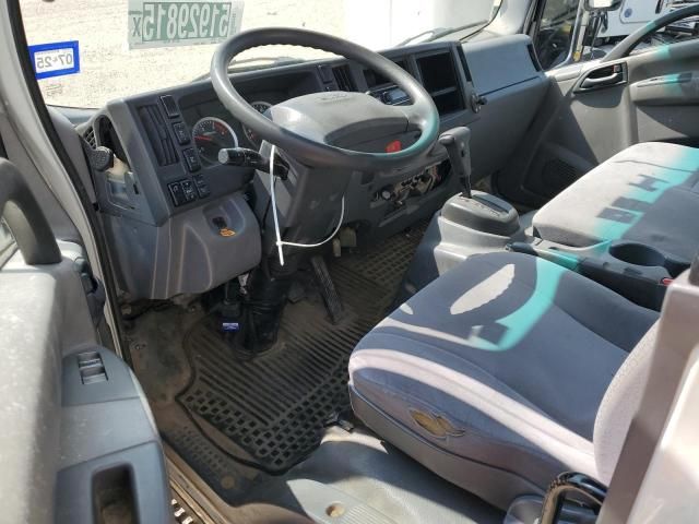 2017 Isuzu NRR