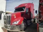 2014 Peterbilt 579 Semi Truck