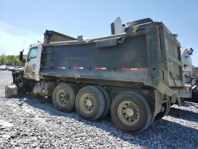 2018 Kenworth T880 Dump Truck