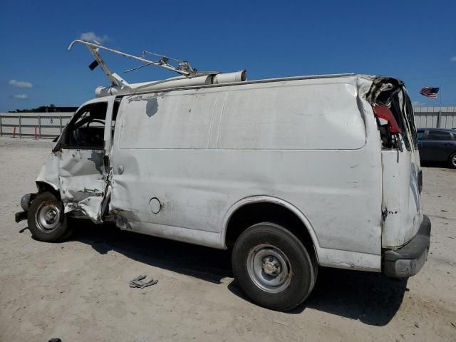 2000 Chevrolet Express G2500