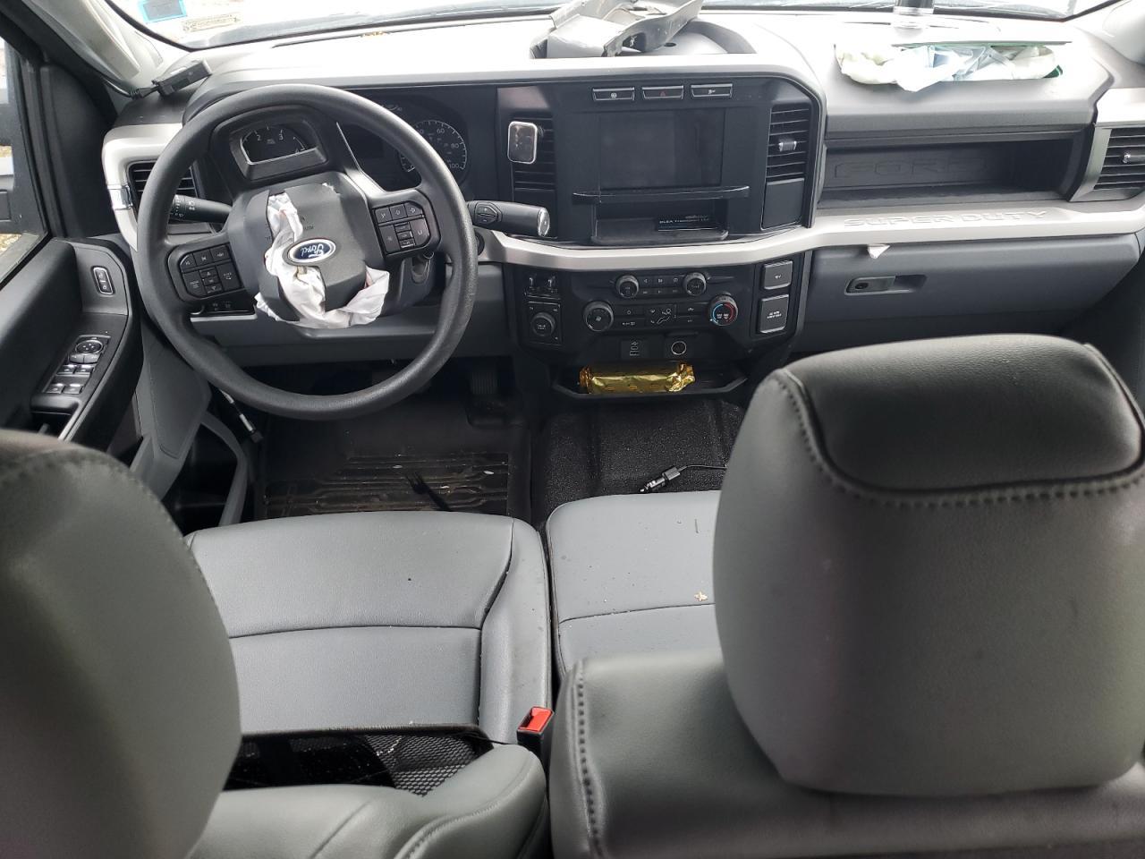 2023 Ford F350 Super Duty