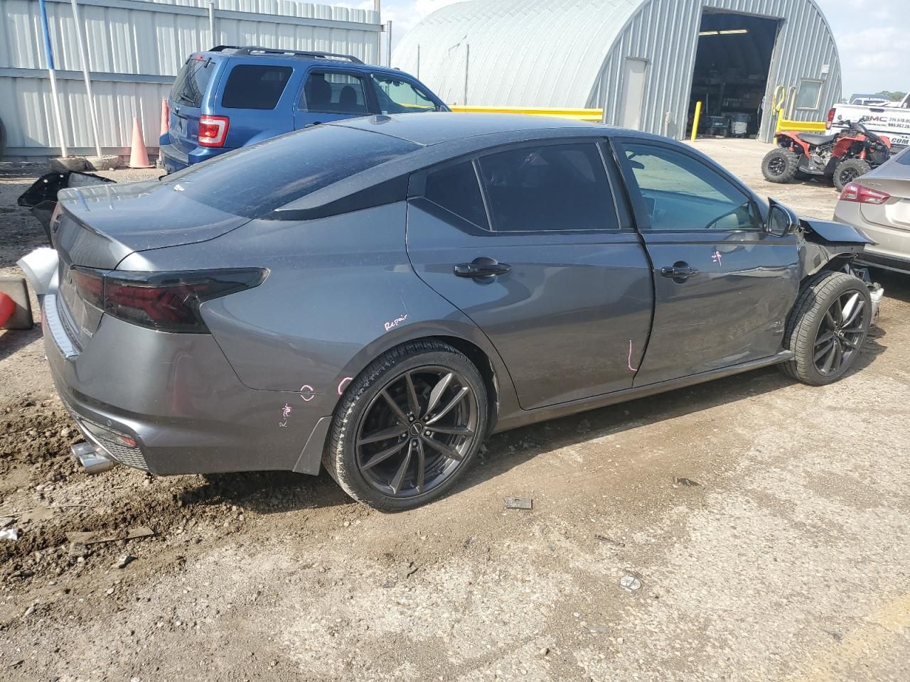 2020 Nissan Altima sr