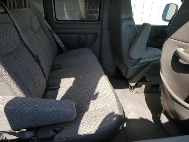 2003 GMC Savana G3500
