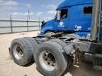 2010 Peterbilt 384 Semi Truck