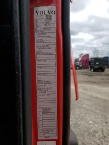 2014 Volvo VNL Semi Truck